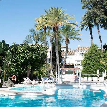 2 Bedroom Luxury Inside Puente Romano *